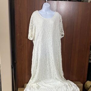 Nemidor plus size 24 Elegant Cream Lace Dress NWT
